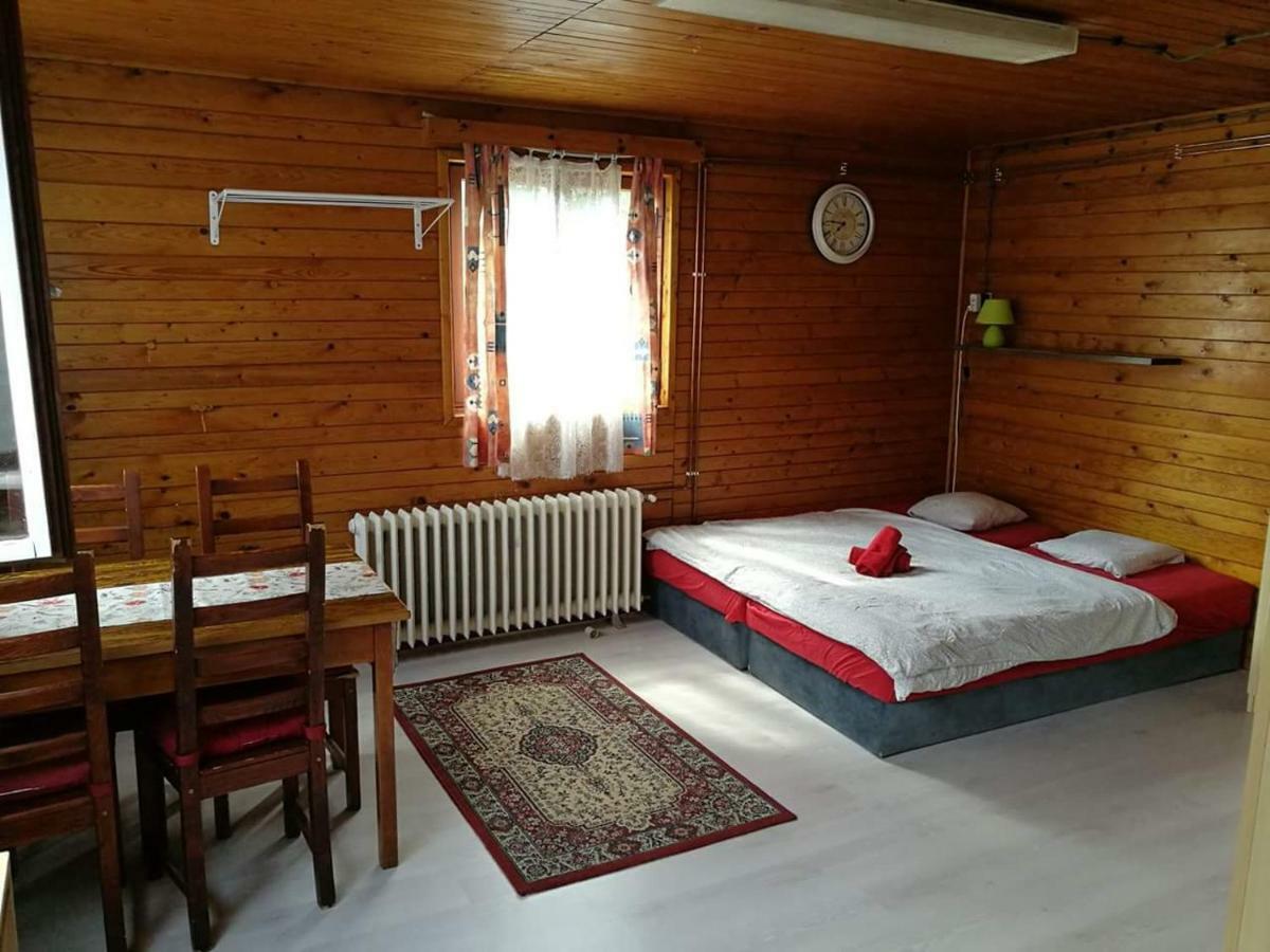 Chata U Kostela Dolni Misecky Dış mekan fotoğraf